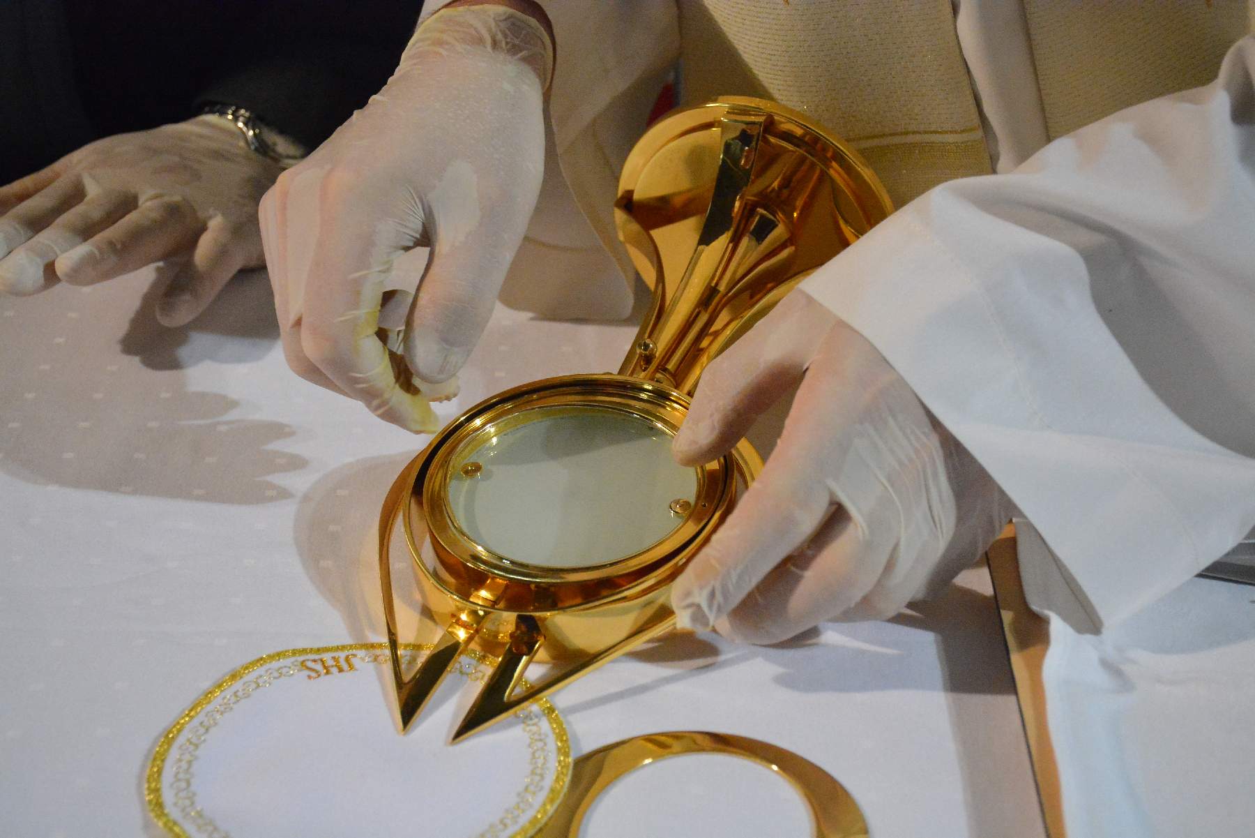 Ukazanie Relikwii wydarzenia eucharystycznego w Legnicy