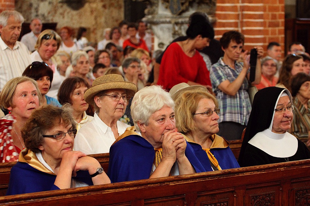 Ukazanie Relikwii wydarzenia eucharystycznego w Legnicy