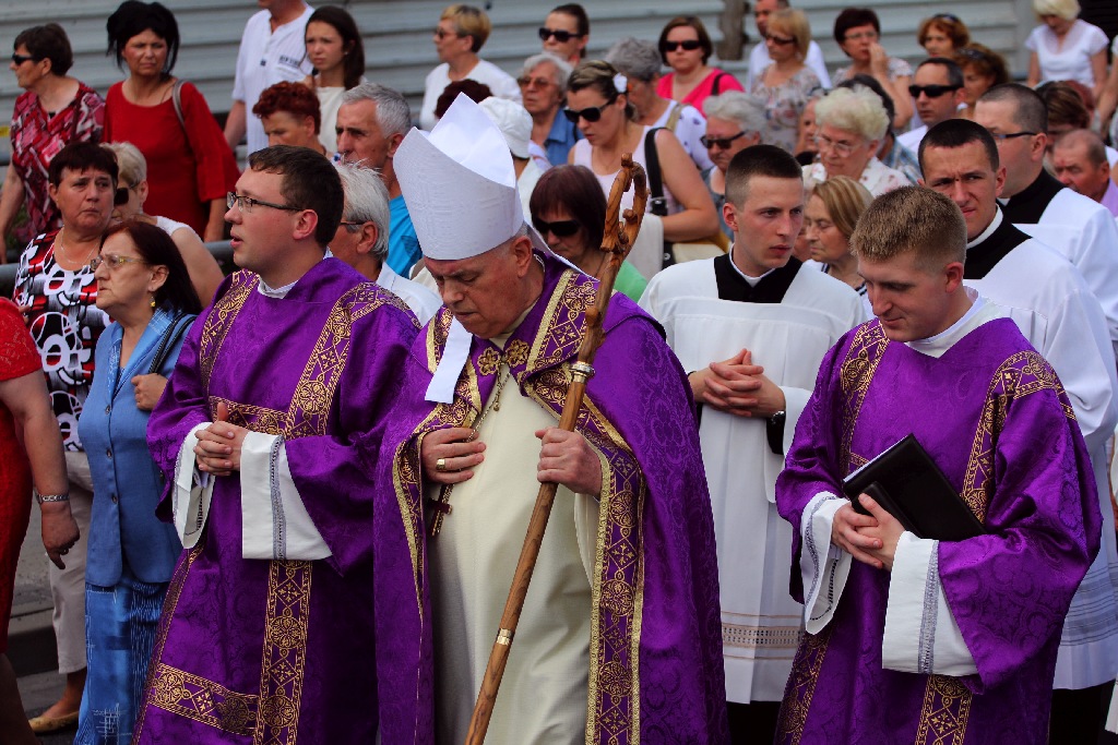 Ukazanie Relikwii wydarzenia eucharystycznego w Legnicy