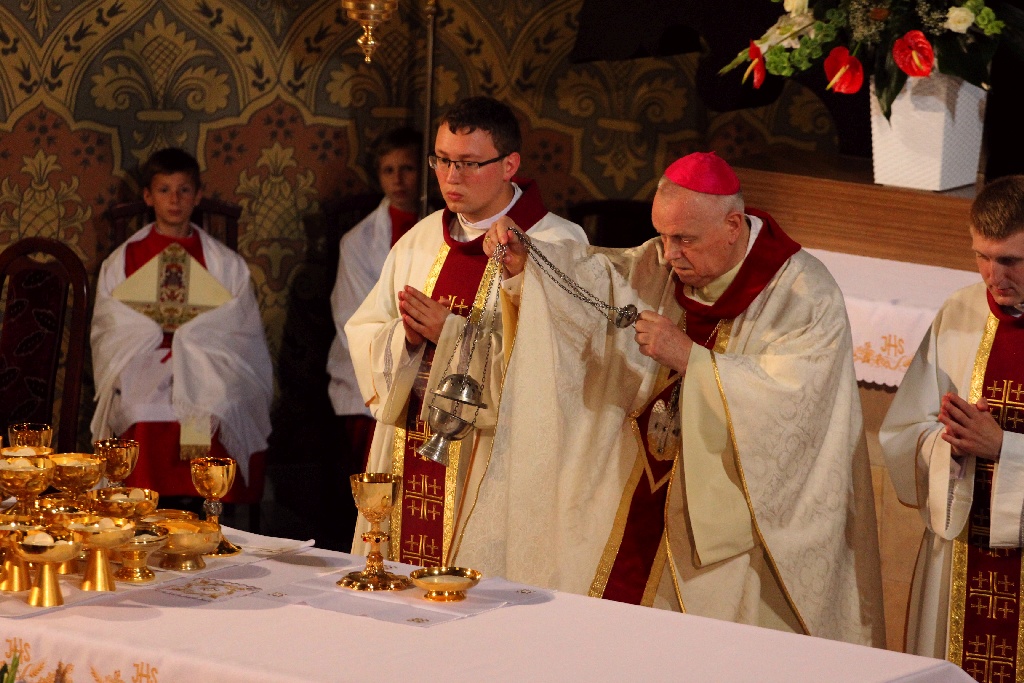 Ukazanie Relikwii wydarzenia eucharystycznego w Legnicy
