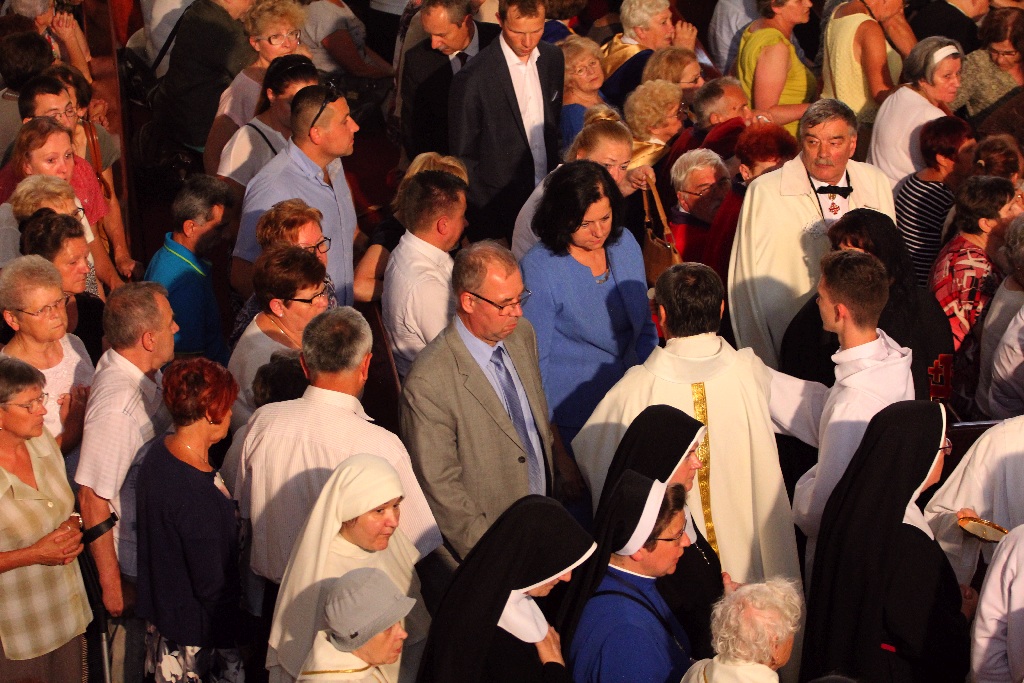 Ukazanie Relikwii wydarzenia eucharystycznego w Legnicy