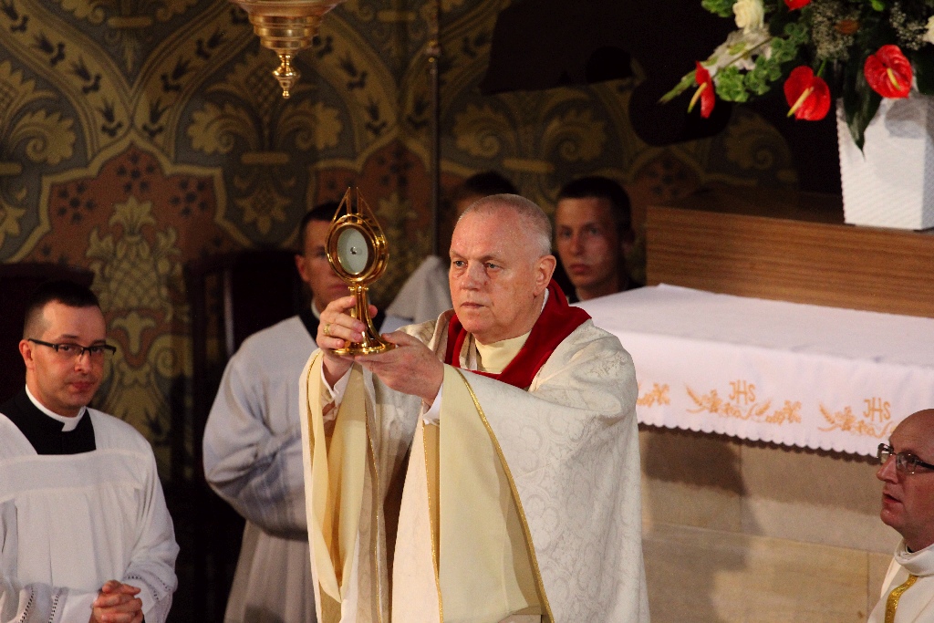 Ukazanie Relikwii wydarzenia eucharystycznego w Legnicy