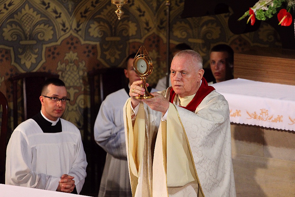 Ukazanie Relikwii wydarzenia eucharystycznego w Legnicy