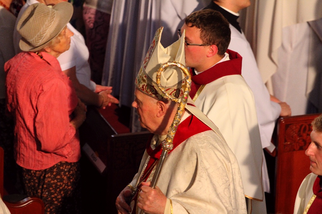 Ukazanie Relikwii wydarzenia eucharystycznego w Legnicy