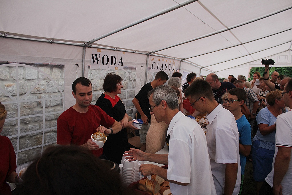 Ukazanie Relikwii wydarzenia eucharystycznego w Legnicy