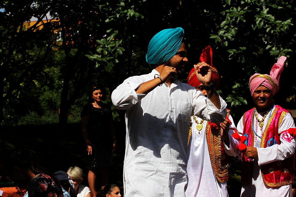 Zespół z Indii odwiedził dzieci z przedszkola Stokrotka