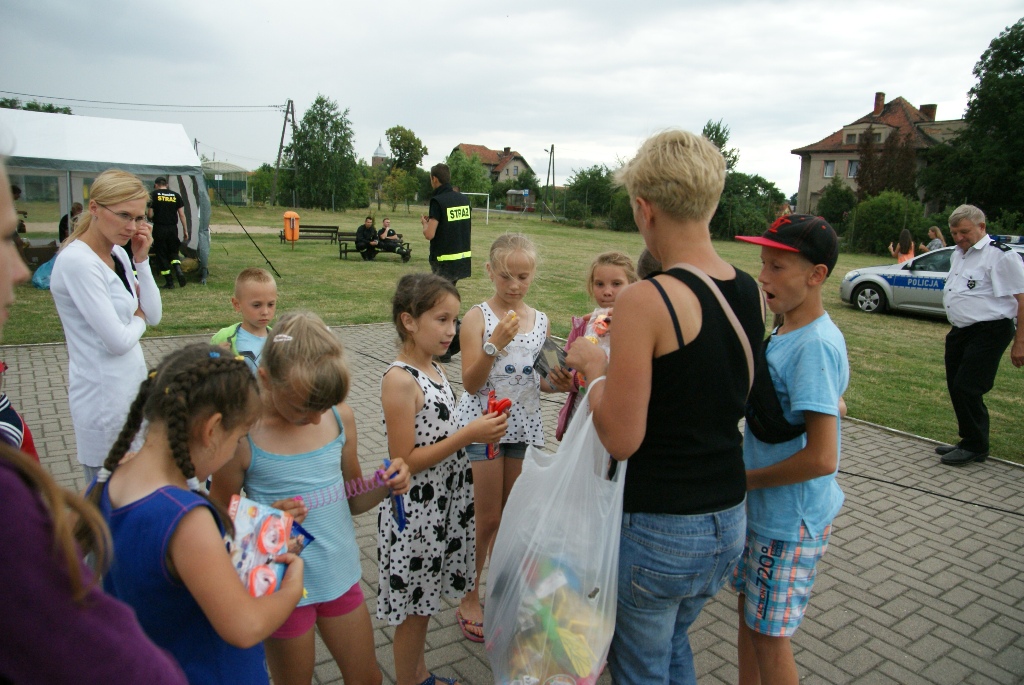 W Rosochatej odbył się festyn na rozpoczęcie wakacji