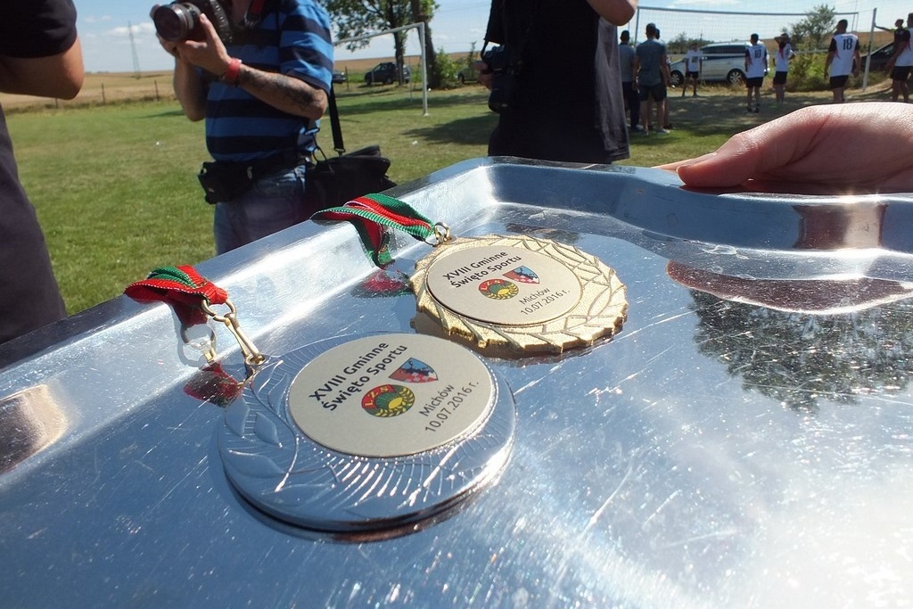 Mieszkańcy gminy Chojnów sportowo odpoczywali w  Michowie