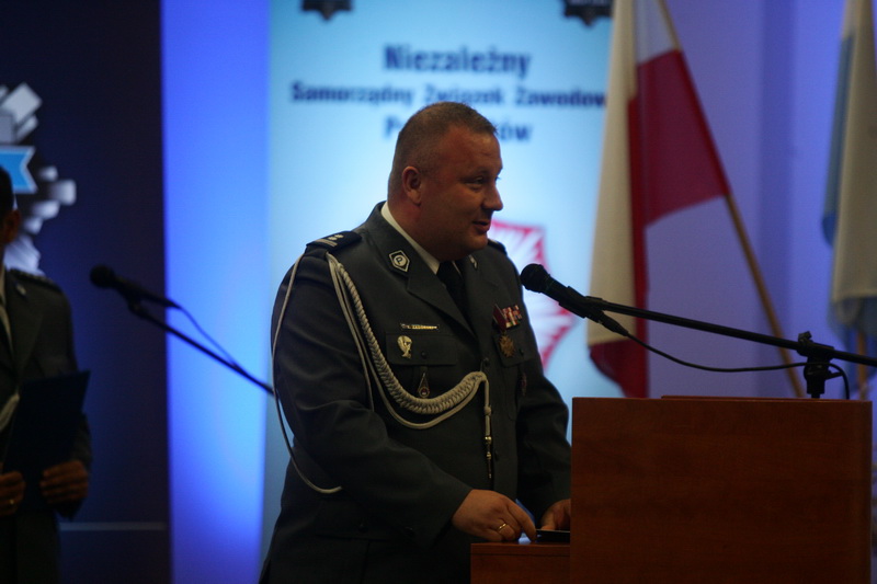 Akademia policyjna w Qubusie. Awanse, odznaczenia i ciepłe słowa