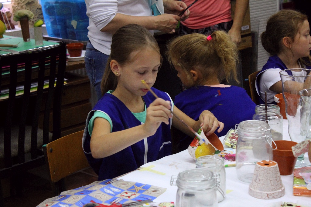 Wakacyjne warsztaty decoupage w Otwartej Pracowni Sztuki