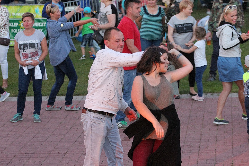 Mietek Folk zakończył pierwszy dzień festiwalu w Kunicach