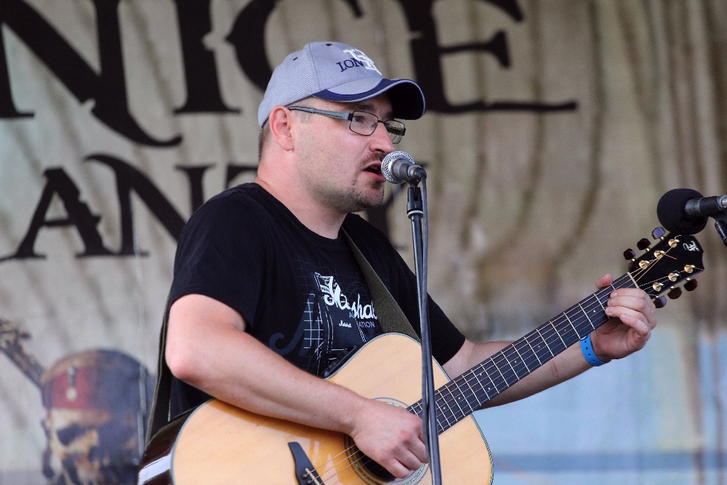 Rozpoczął się drugi dzień festiwalu piosenki żeglarskiej