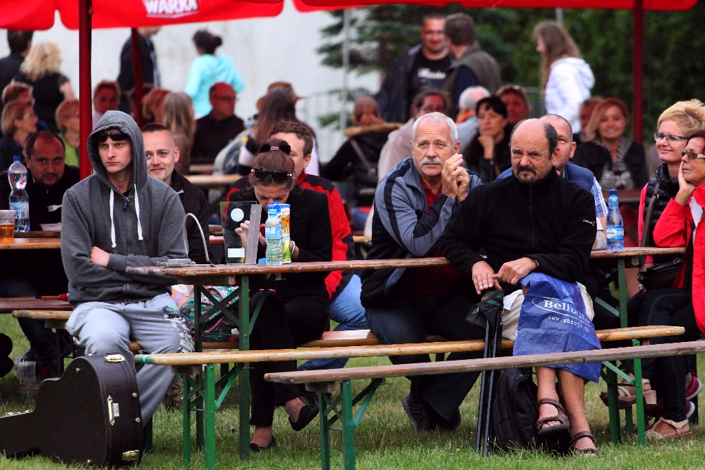 Ostatnie Takie Trio zaśpiewało szanty w Porcie Kunice