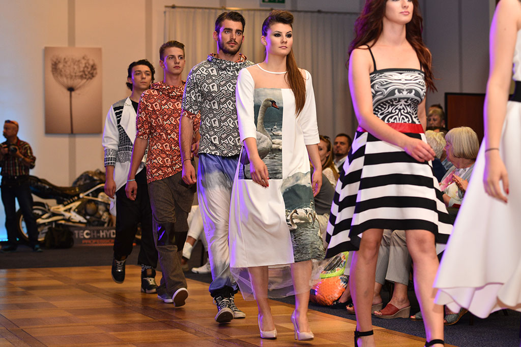 Gwiazdy seriali pokazały kreacje legnickich projektantów