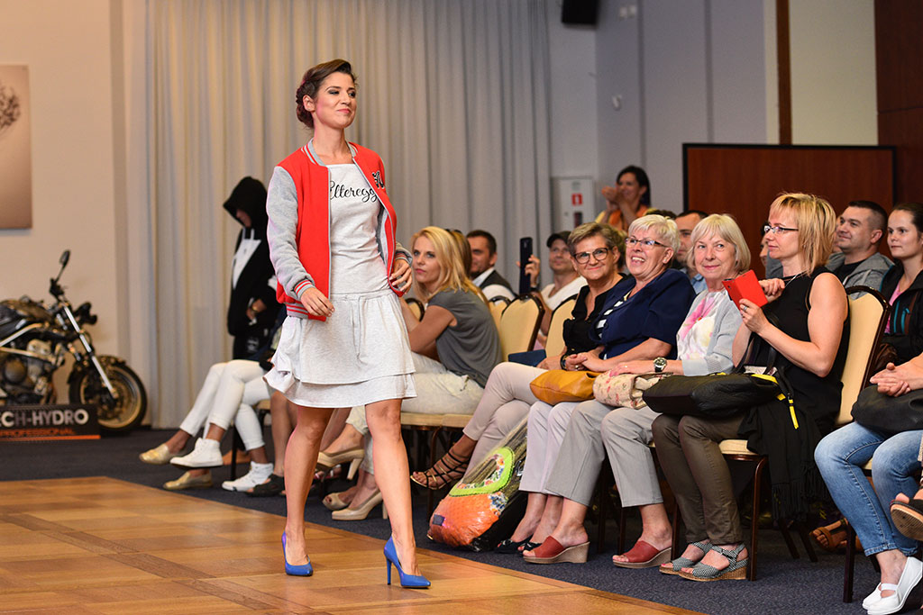 Gwiazdy seriali pokazały kreacje legnickich projektantów