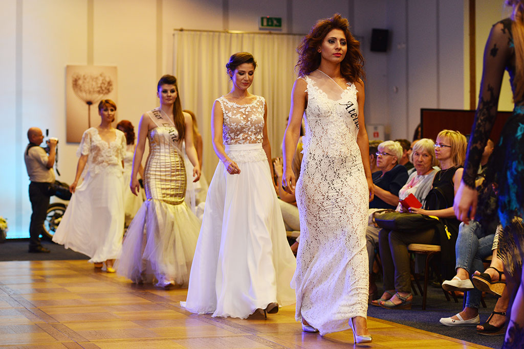 Gwiazdy seriali pokazały kreacje legnickich projektantów