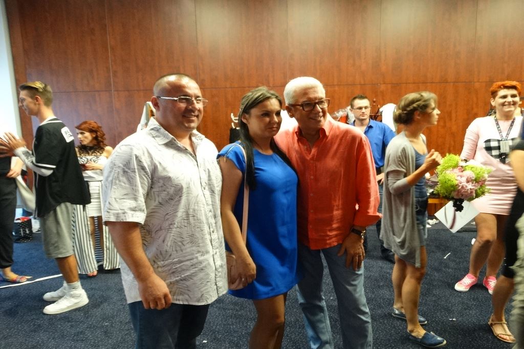 Pokaz mody. Aktorzy i projektanci specjalnie dla Konrada