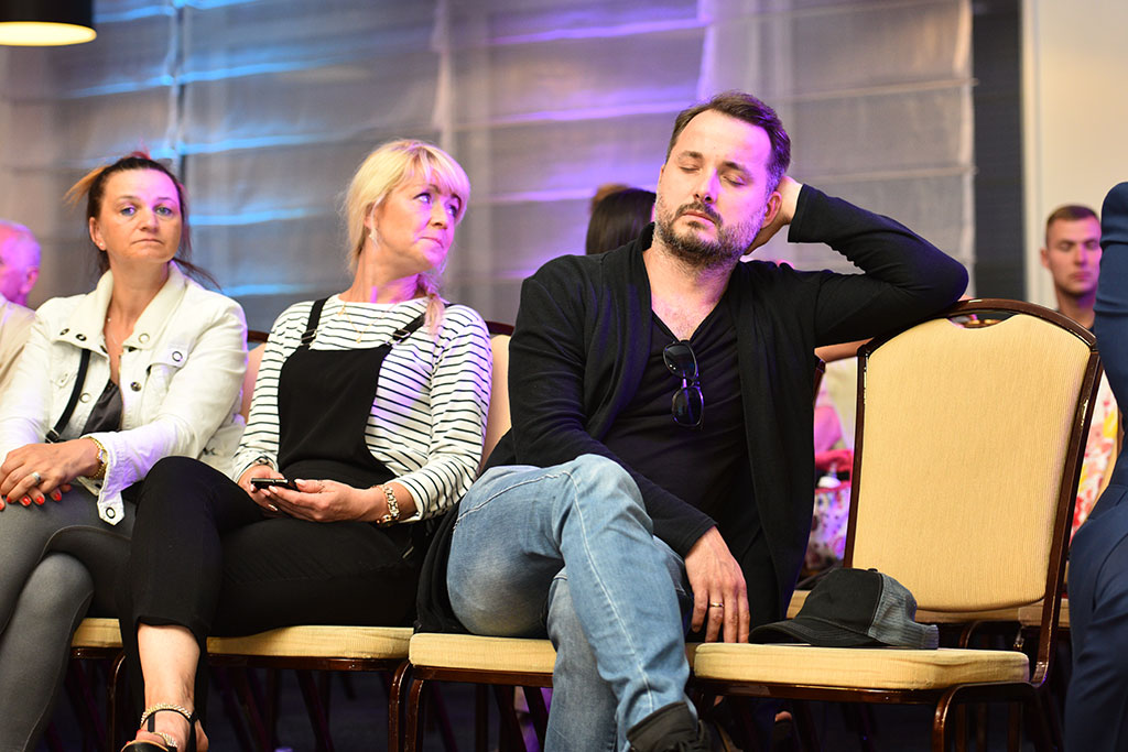 Gwiazdy seriali pokazały kreacje legnickich projektantów