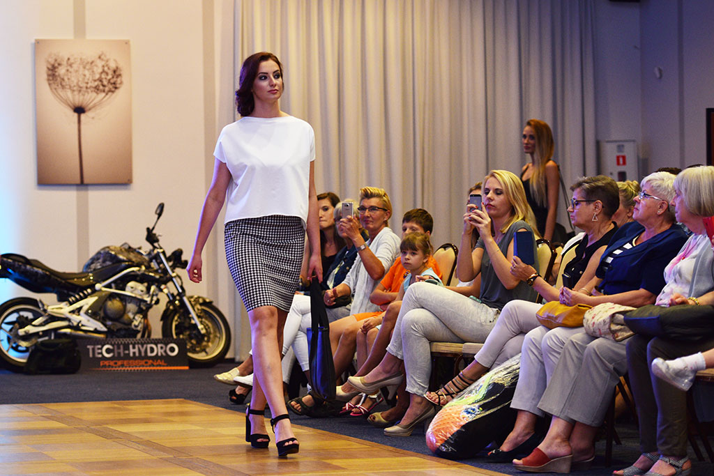 Gwiazdy seriali pokazały kreacje legnickich projektantów