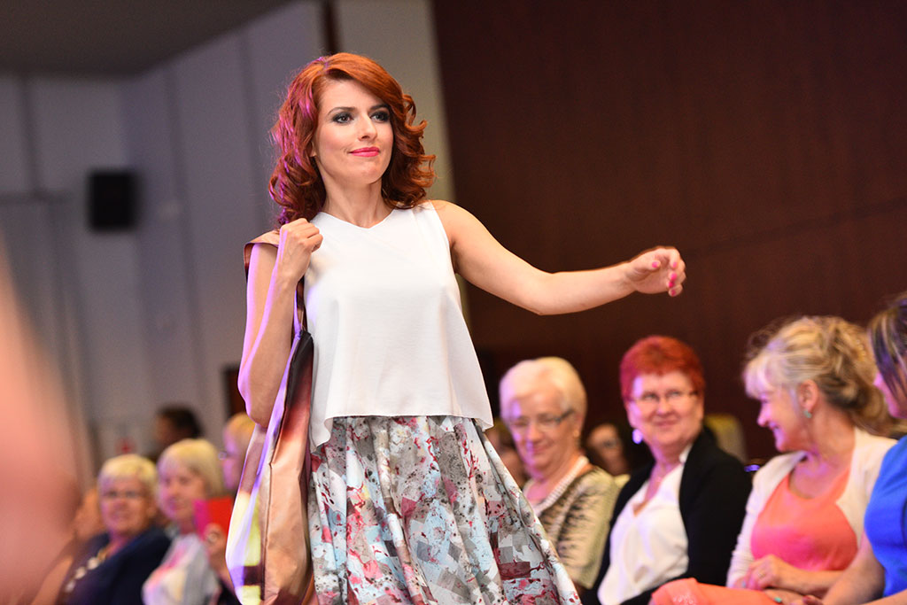 Gwiazdy seriali pokazały kreacje legnickich projektantów