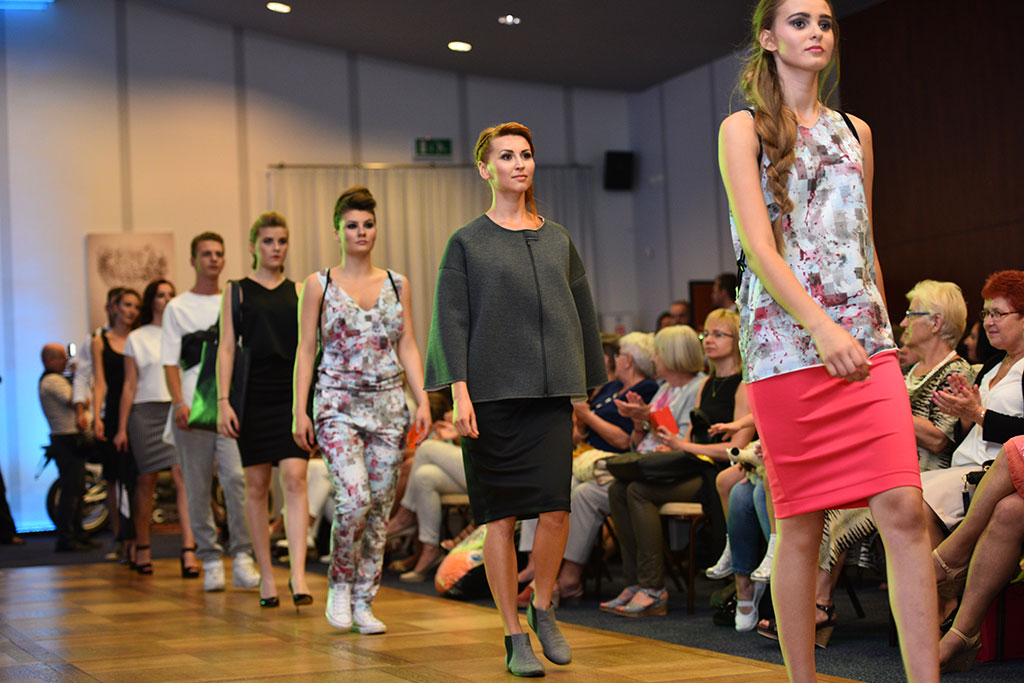 Gwiazdy seriali pokazały kreacje legnickich projektantów