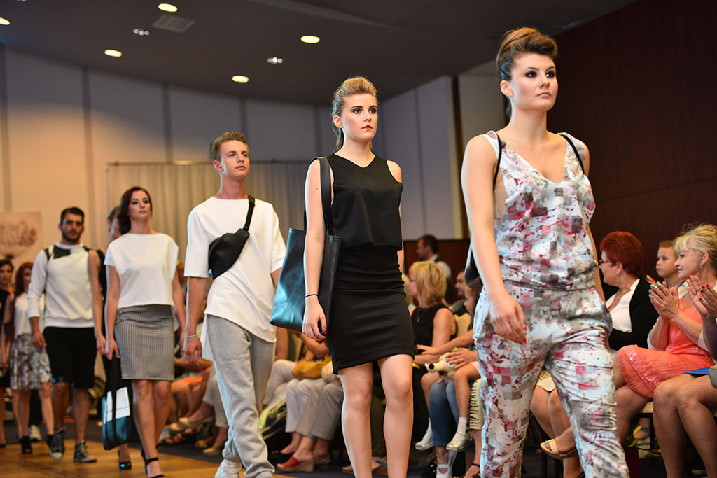 Gwiazdy seriali pokazały kreacje legnickich projektantów