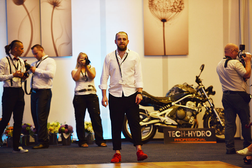 Gwiazdy seriali pokazały kreacje legnickich projektantów