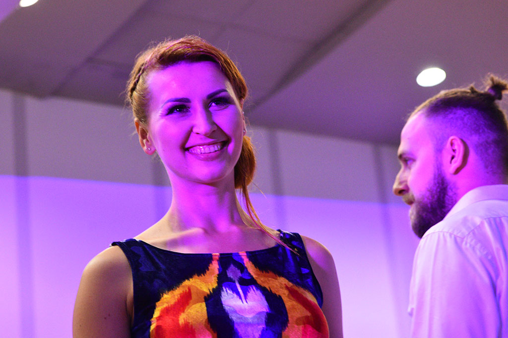 Gwiazdy seriali pokazały kreacje legnickich projektantów