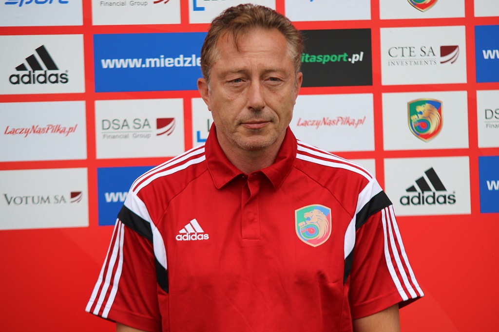 Sesja zdjęciowa piłkarzy pierwszoligowej Miedzi Legnica