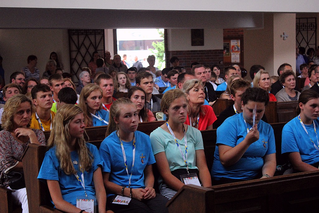 Ponad tysiąc osób modliło się podczas nabożeństwa Taize