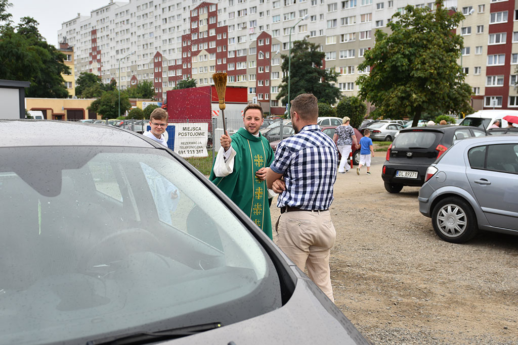 Święcenie samochodów w przeddzień Świętego Krzysztofa