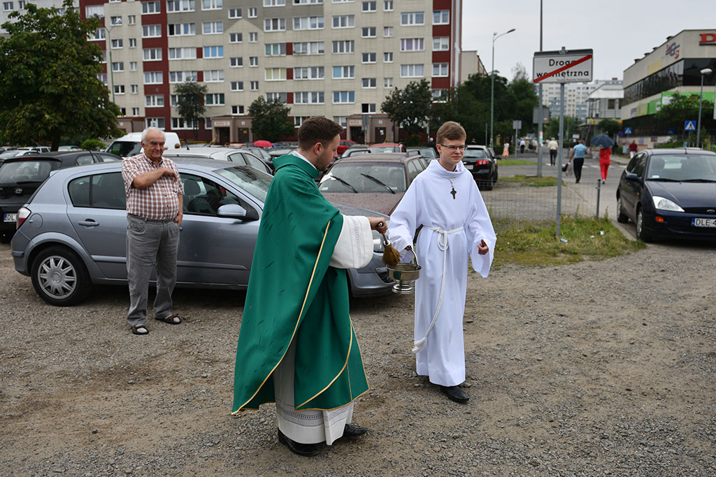 Święcenie samochodów w przeddzień Świętego Krzysztofa