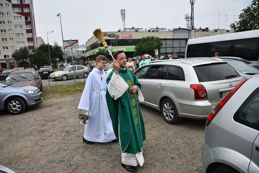 Święcenie samochodów w przeddzień Świętego Krzysztofa