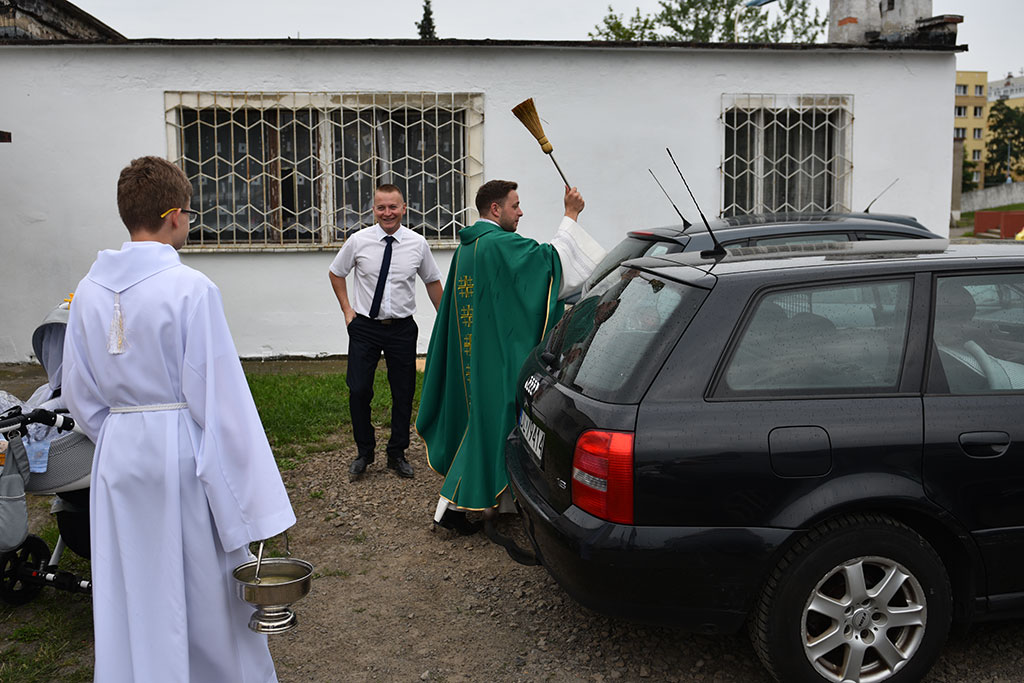 Święcenie samochodów w przeddzień Świętego Krzysztofa