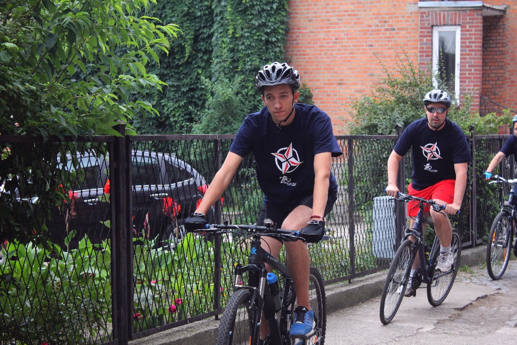 Pojechali do Krakowa na rowerach. Przed nimi 380 kilometrów!
