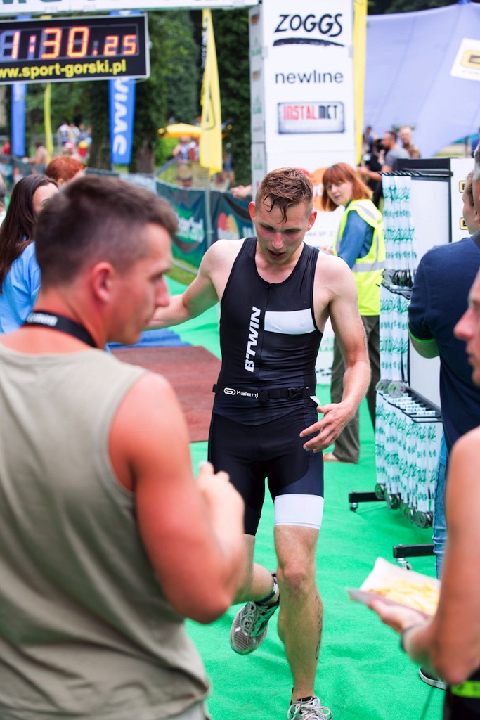 Legniccy twardziele walczyli na trasie triathlonu w Sławie