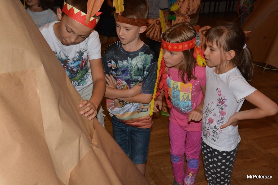 Dzieci w Domu Kultury Atrium poznały indiańskie zwyczaje