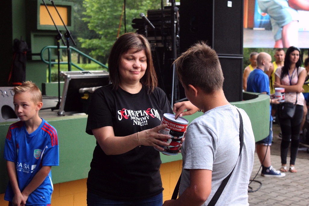 Zbierali pieniądze dla Konrada podczas festynu Miedzi