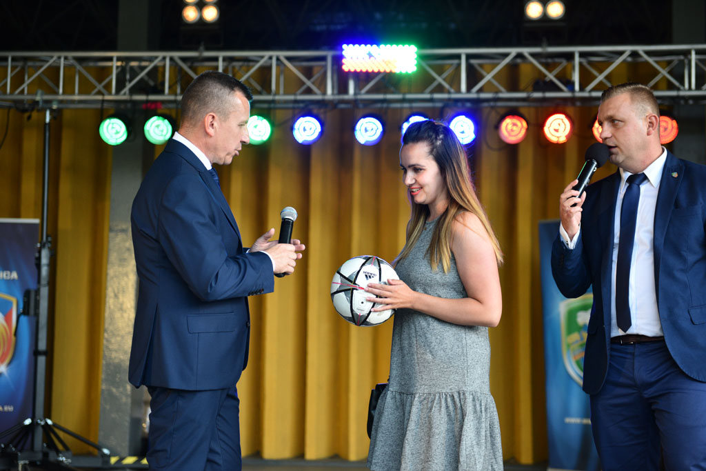 Miedź Legnica świętowała z kibicami swoje 45. urodziny