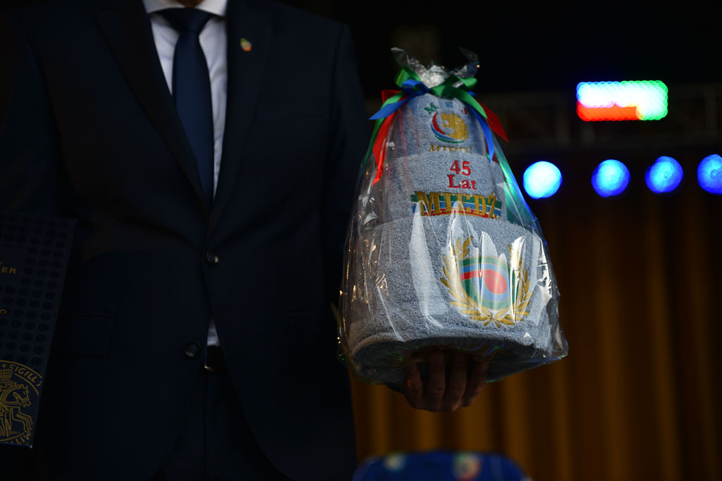 Miedź Legnica świętowała z kibicami swoje 45. urodziny