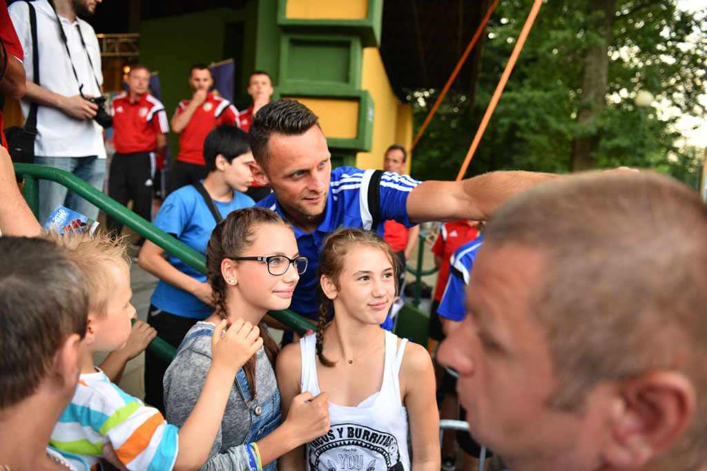 Miedź Legnica świętowała z kibicami swoje 45. urodziny