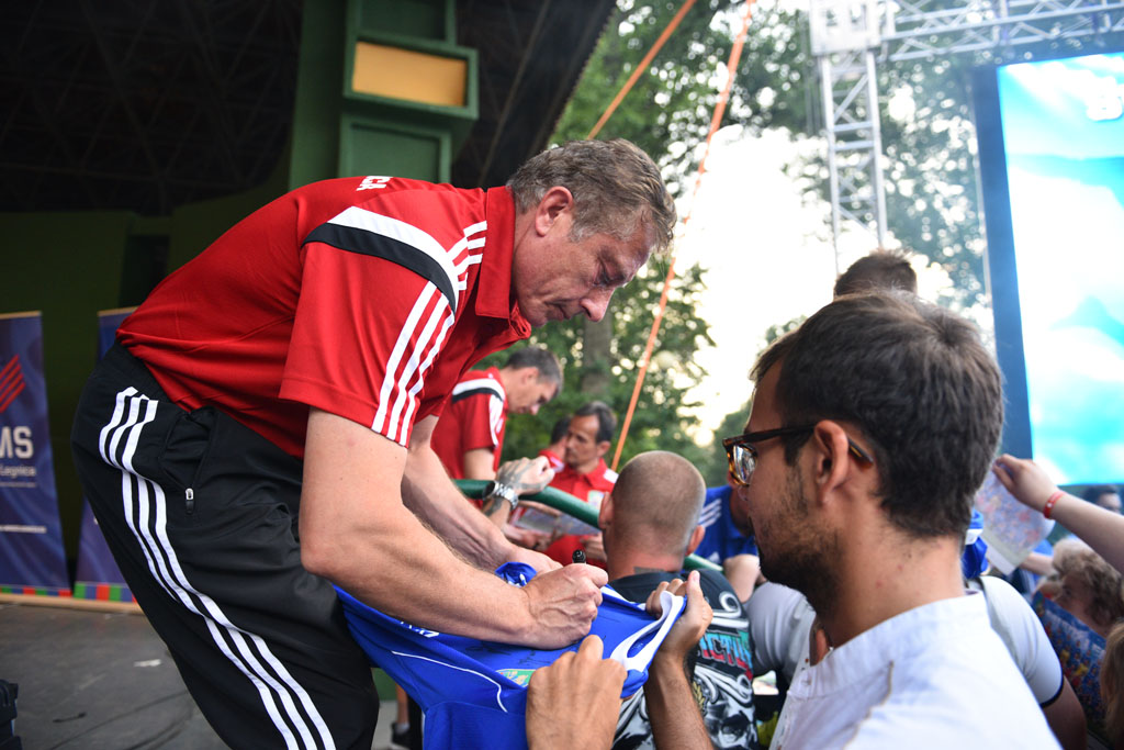 Miedź Legnica świętowała z kibicami swoje 45. urodziny