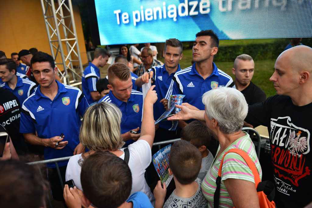 Miedź Legnica świętowała z kibicami swoje 45. urodziny