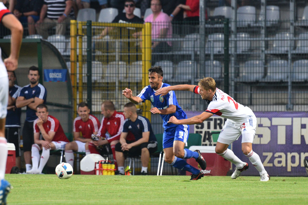 Miedź Legnica zwyciężyła w pierwszym meczu jesiennej kolejki