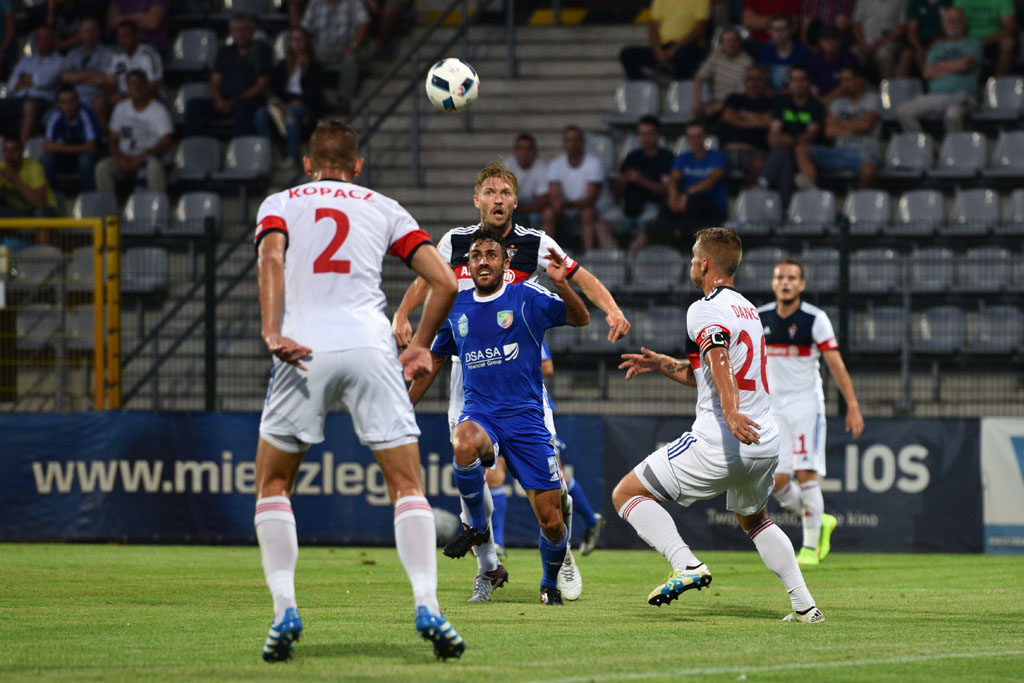 Miedź Legnica zwyciężyła w pierwszym meczu jesiennej kolejki