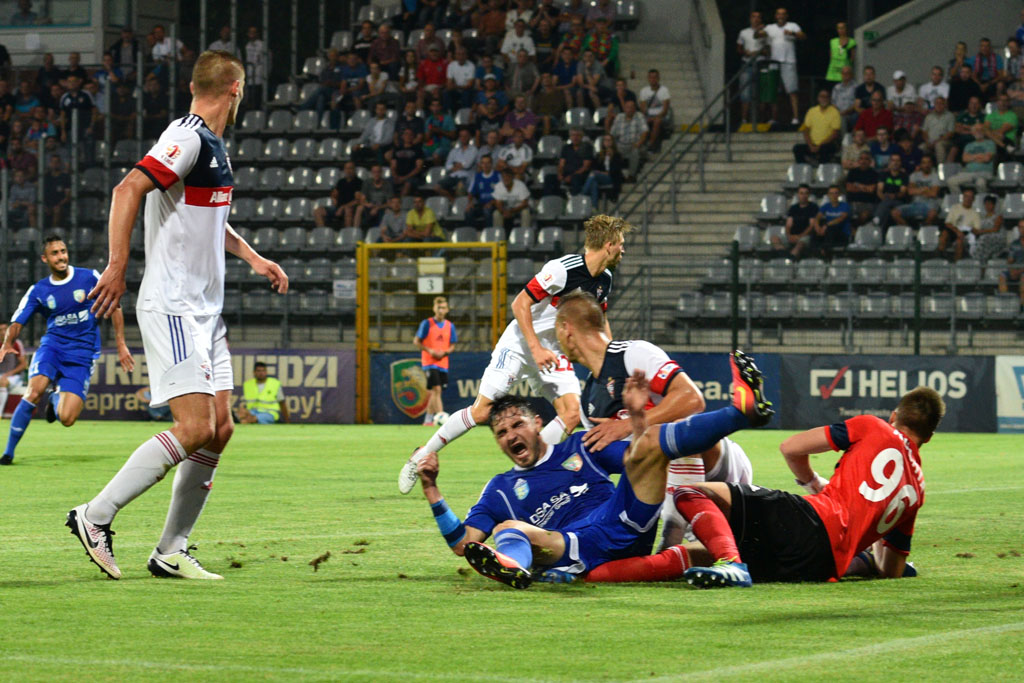Miedź Legnica zwyciężyła w pierwszym meczu jesiennej kolejki