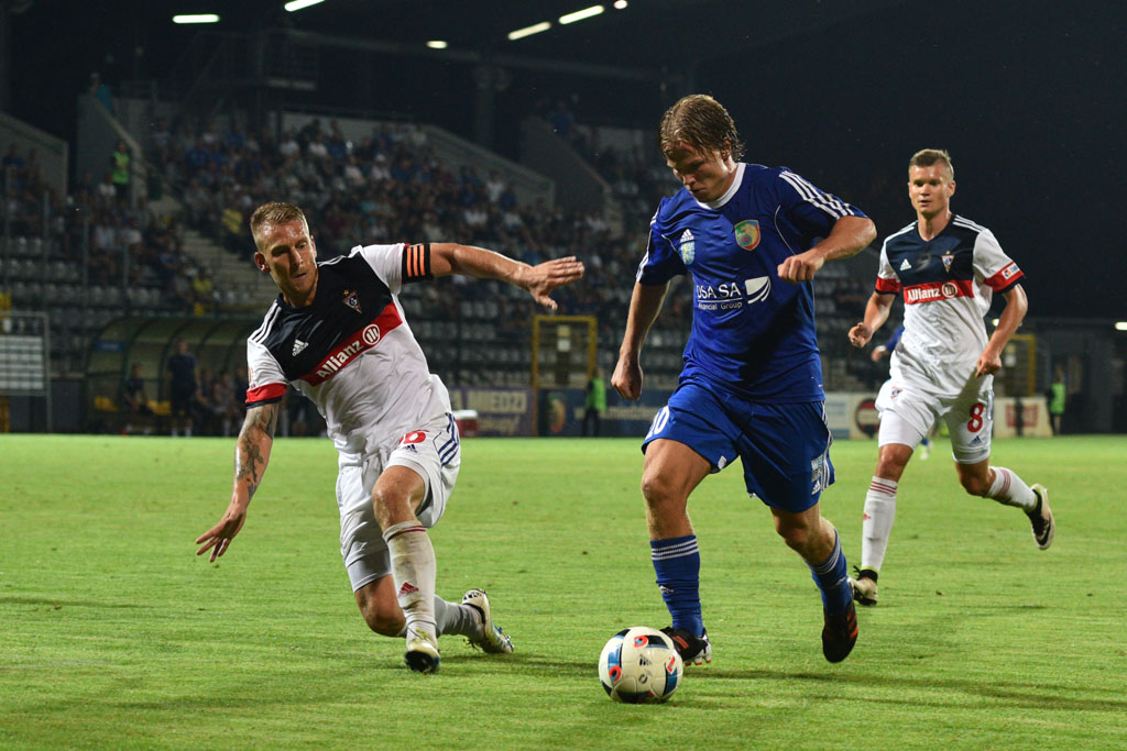 Miedź Legnica zwyciężyła w pierwszym meczu jesiennej kolejki