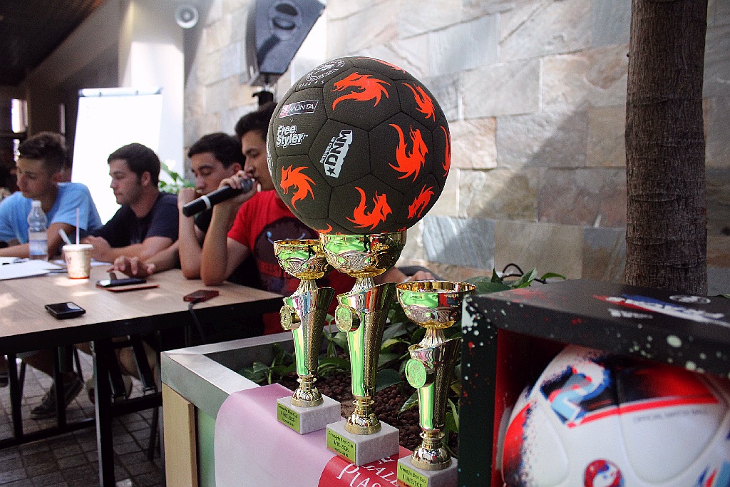 Rozdaniem pucharów zakończył FreestyleBros Cup w Galerii Piastów