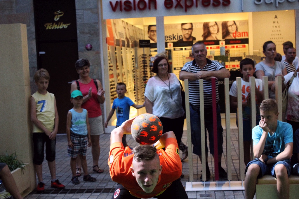 Rozdaniem pucharów zakończył FreestyleBros Cup w Galerii Piastów
