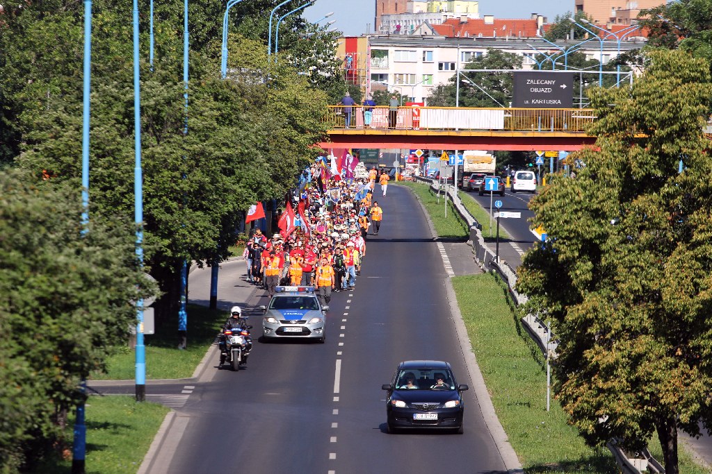 Legnicka piesza pielgrzymka wyruszyła na Jasną Górę
